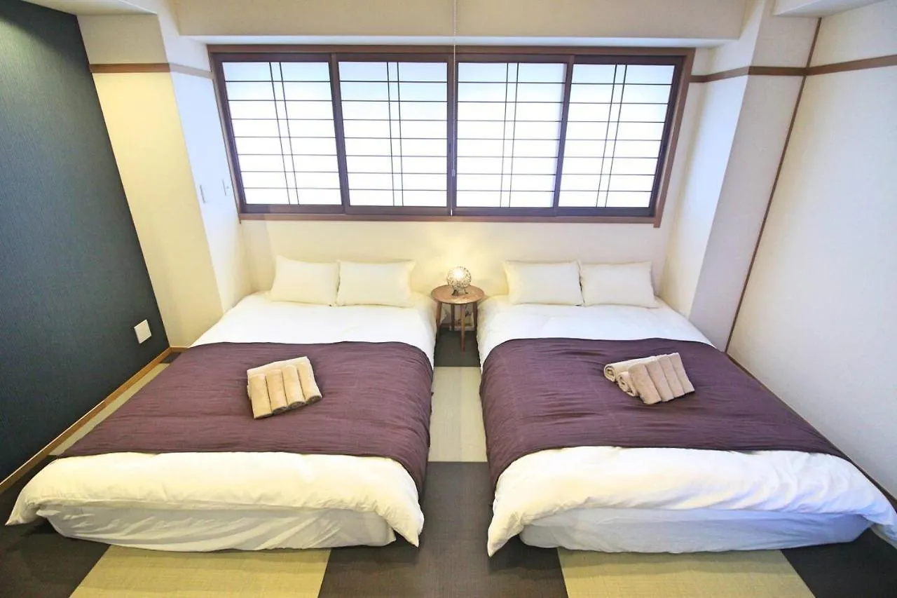 心斎橋商店街徒歩8分長堀橋駅堺筋本町駅近く大阪城公園6分 Apartment