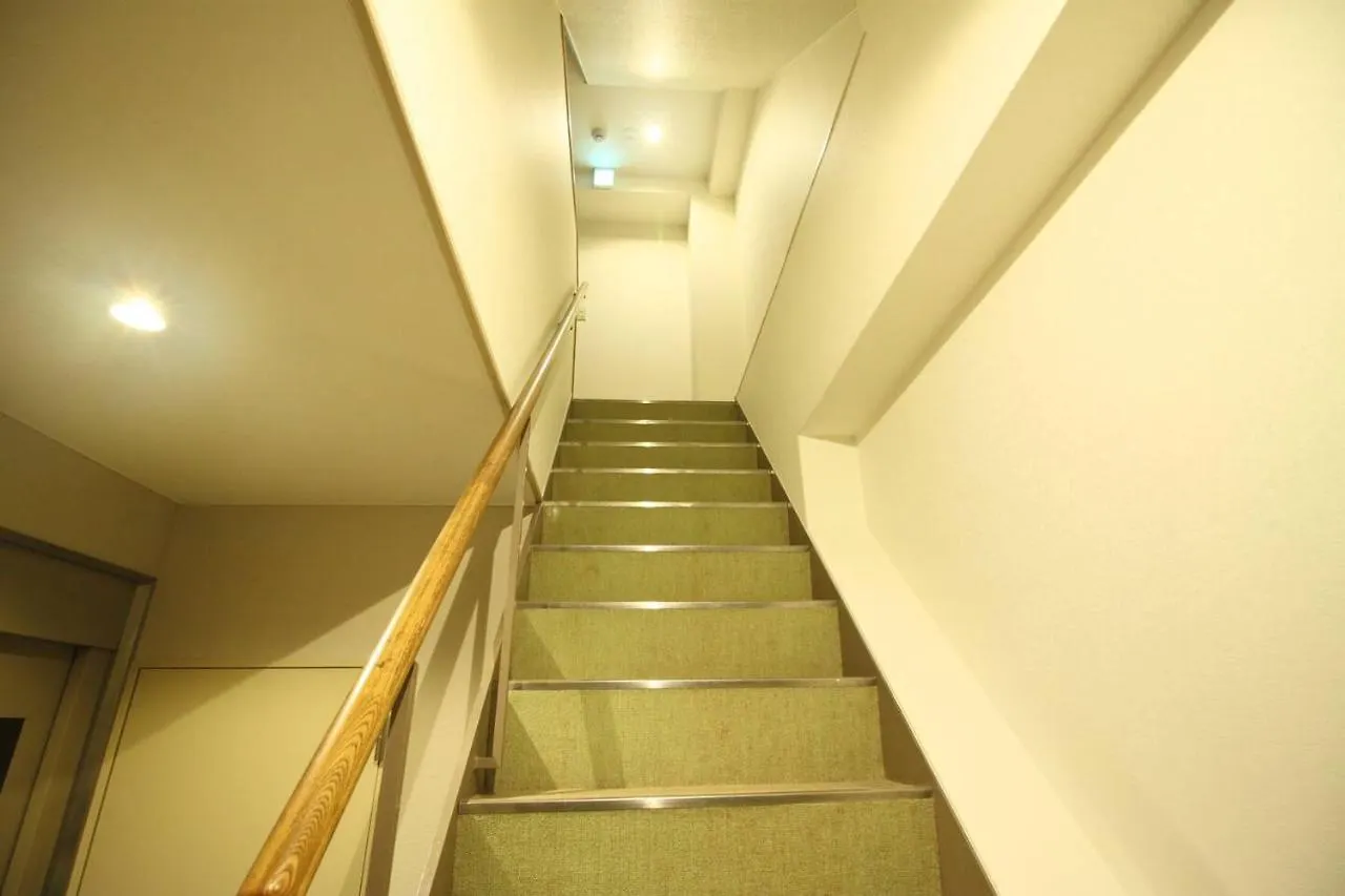 心斎橋商店街徒歩8分長堀橋駅堺筋本町駅近く大阪城公園6分 Apartment Osaka