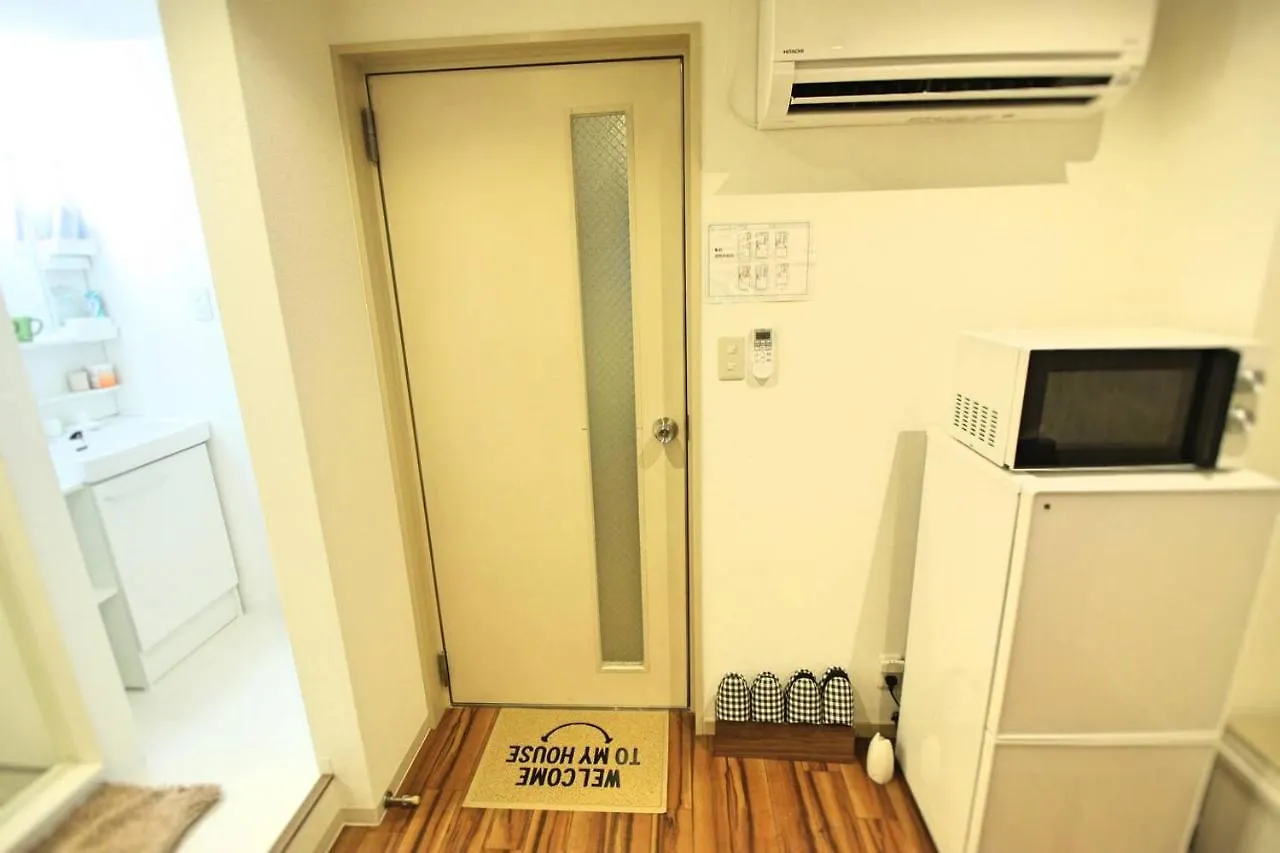 心斎橋商店街徒歩8分長堀橋駅堺筋本町駅近く大阪城公園6分 Apartment